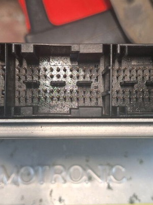 E46 318i Engine Control Unit like new, fully functional
