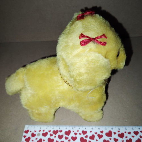 Little Spaniel dog toy used from the 90s