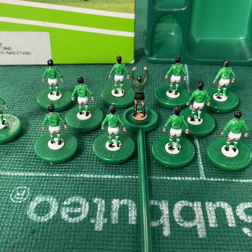 Subbuteo vintage team ref 63393 N.Ireland Germany 2nd Plymouth Naestvad