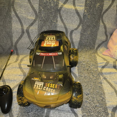 Topbrands Car 1:16 Full Function R/C Mud Rally Truck like new