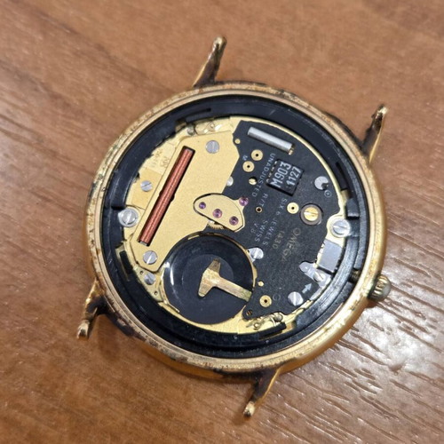 Omega De Ville γυναικείο ρολόι μεταχειρισμένο με καινούργια μπαταρία