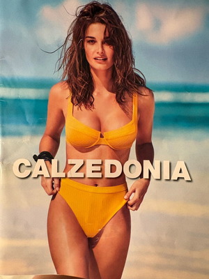 Διαφημιστικός κατάλογος Calzedonia «dive into summer» 2019 μεταχειρισμένο