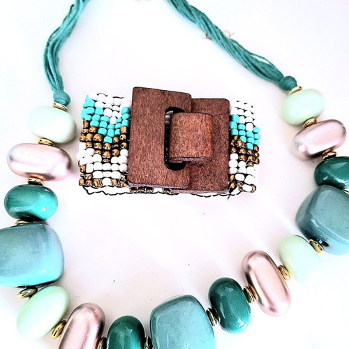 Women's necklace and bracelet like new, green and turquoise
