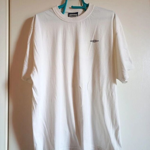Umbro white short-sleeve shirt new with number 66 print, size S/M