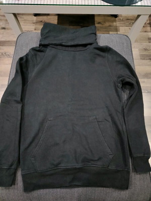 Women's sweatshirt with large collar like new, size M