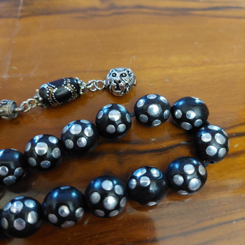 Komboloi with 27 ebony beads and silver metal inlays new