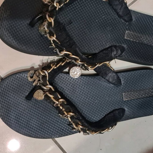 Mark Milan flip flops used, size 39, black