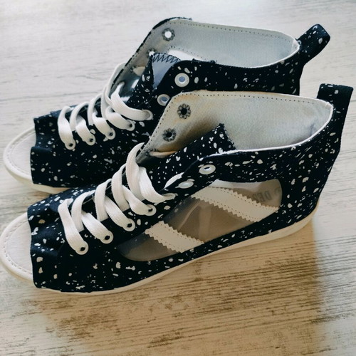 Women's summer shoes new, black and white sandals and platforms
