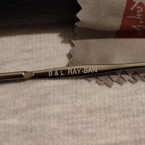 Ray Ban W2962 G15 Metal Sunglasses like new, black