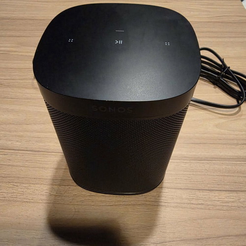 Sonos Dolby Atmos Soundbar Arc white and 2x Sonos One SL black set like new