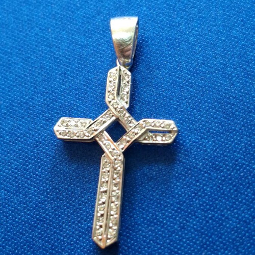 White gold cross 18 carats new with 750 hallmark