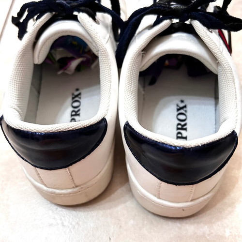 Sprox women's white shoes like new, size 40