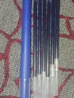 Blue pen with 6 ink refills