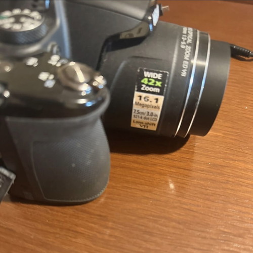 Nikon Coolpix P530 digital camera like new
