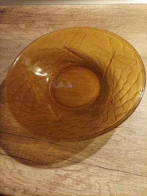 Decorative amber glass platter with embossed dragonfly design like new