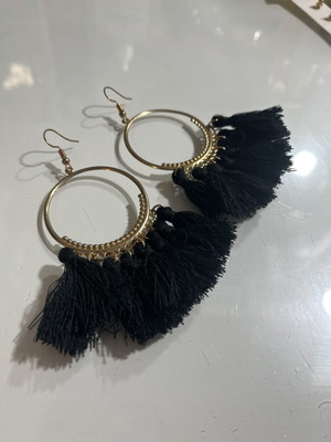Earrings with black tassels like new