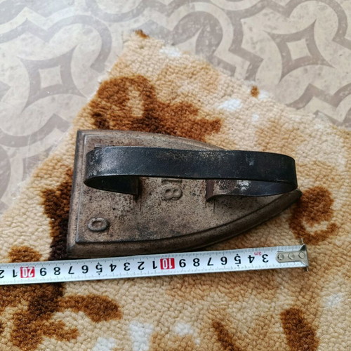 Old cast iron iron used