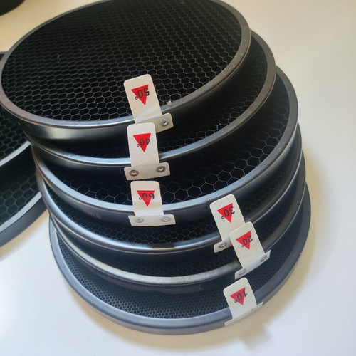 BD-04 Barndoor Kit with Honeycomb Grids and Color Filters