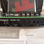 Roland TB-3 Touch Bass Synthesizer Bassline σαν καινούργιο με κουτί και Decksaver