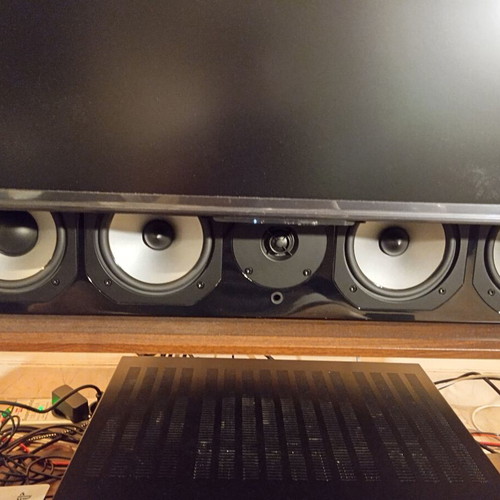 Dynavoice Challenger M65 tower speakers and C5XL center speaker new