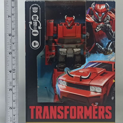 Transformers Age of the Primes Cliffjumper Deluxe Class figure new