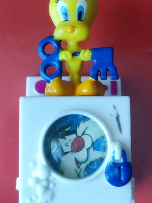 Tweety figure used with Sylvester and washing machine toy