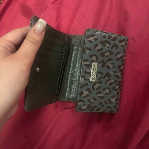Doca wallet leopard gray like new