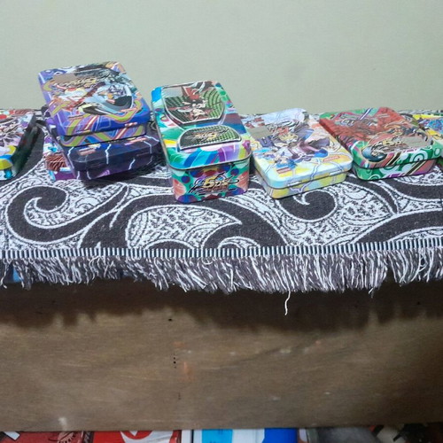 Card storage used, 4 large and 24 small cases
