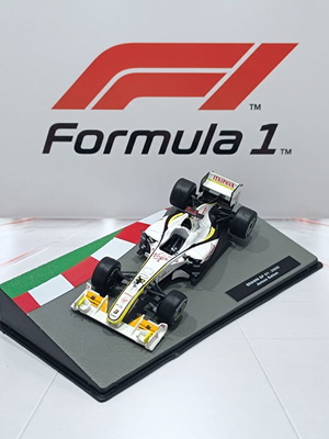 Brawn GP BGP 001 Jenson Button 2009 Formula 1 Diecast Model like new
