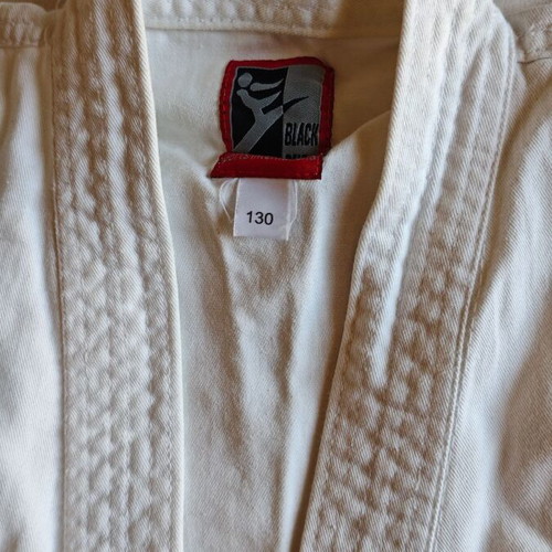 Taekwondo KWON Dobok size 130 like new, kids martial arts uniform