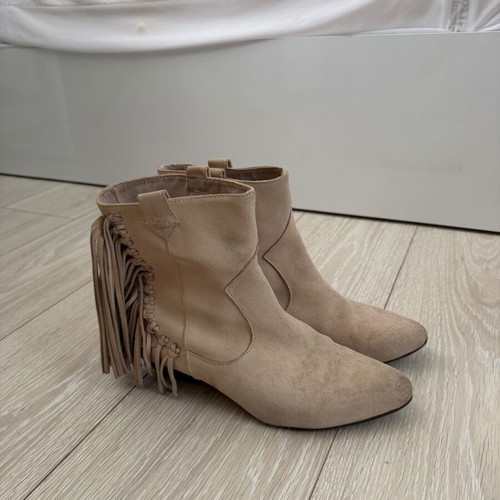 Cowboy suede ankle boots with fringe Zara used, beige leather