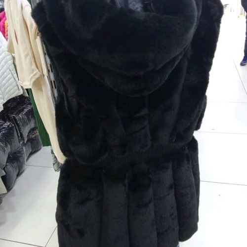 Women's black sleeveless fur HD-051 new with pockets