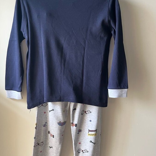 Hashtag 10y pajama used with night mask