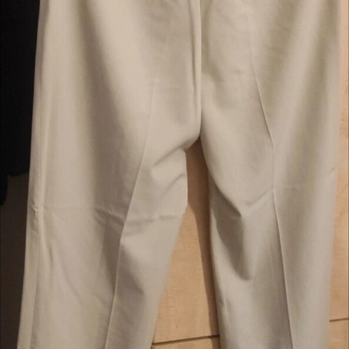 Anna Riska pants XL beige like new with side zipper