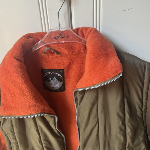 Outdoor Wear men's sleeveless jacket XL, like new, khaki with fleece