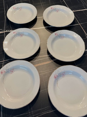 Vintage σετ 6 βαθιών πιάτων European Porcelain με ροζ και γαλάζια λουλούδια μεταχειρισμένο