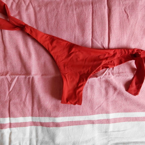 Oysho red bikini set like new, size S/M