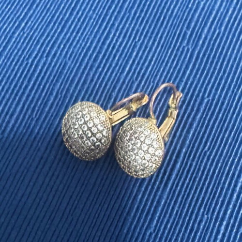 VG Styline gold-tone drop earrings with stones