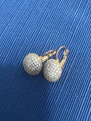 VG Styline gold-tone drop earrings with stones