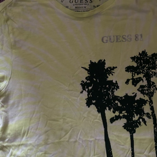 Guess men's short-sleeve shirt used, size M