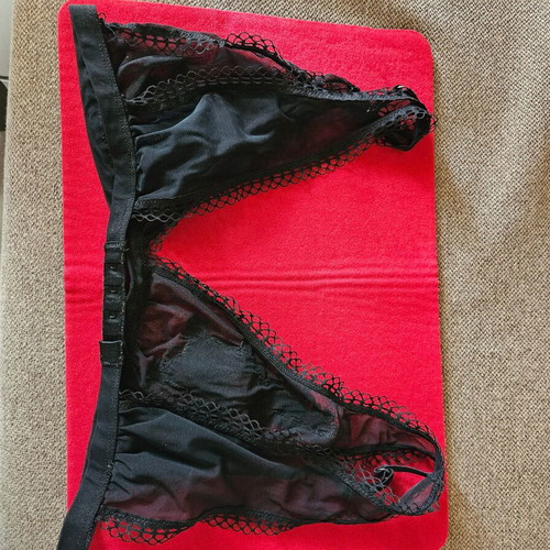 Bralette Intimissimi transparent with flowers, very soft lace, like new