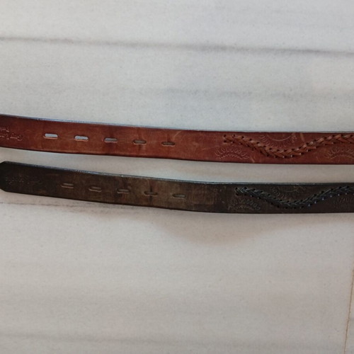 Leather belts unisex used, black and brown, size 105 cm