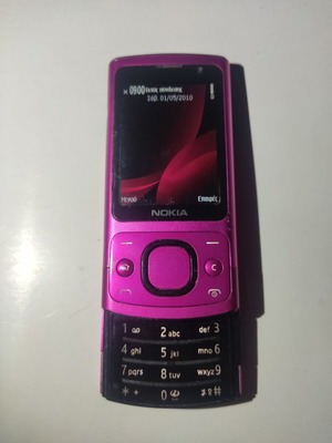 Nokia 6700 pink slider phone