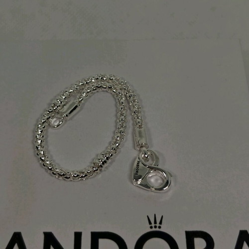 Pandora Moments Studded Chain Bracelet new, size 18cm