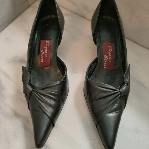 Leather black pumps used, size 38, 5 cm heel