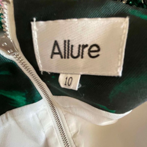 Allure dress like new, green with integrated rhinestone necklace, size M