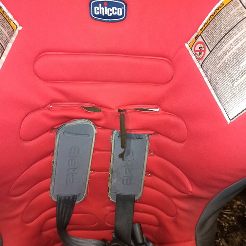 Baby car seat used, red color