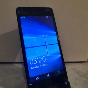 Microsoft Lumia 550 (RM-1127)