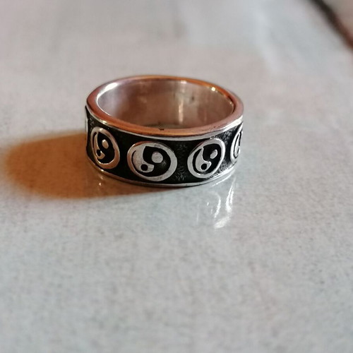 925 Silver wedding ring with embossed Yin Yang no 53 or 55 or 58