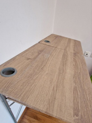 Γραφεία υπολογιστή μεταχειρισμένα, σετ 2 τεμαχίων, ιδανικά για παιδικό δωμάτιο